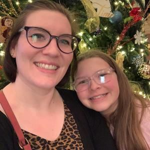 Meet your Posher, Stephanie